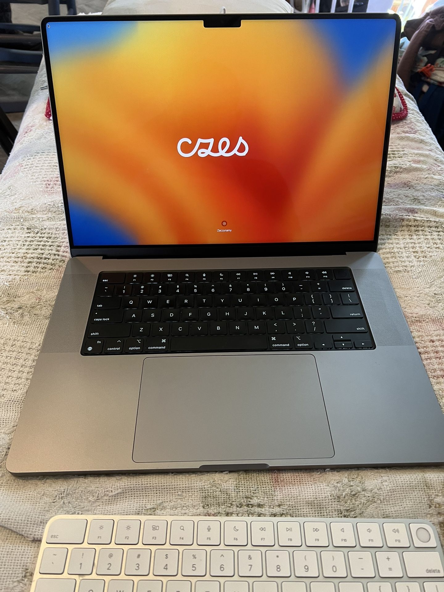 2021 MacBook Pro M1 Max 32gb Ram 1tb SSD