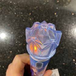 Disney Frozen II Sing Along Microphone & Built-in Speaker with Music and Lights
