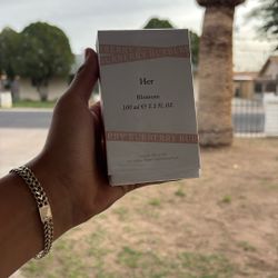 Burberry Her Blossom Perfume 100ml
