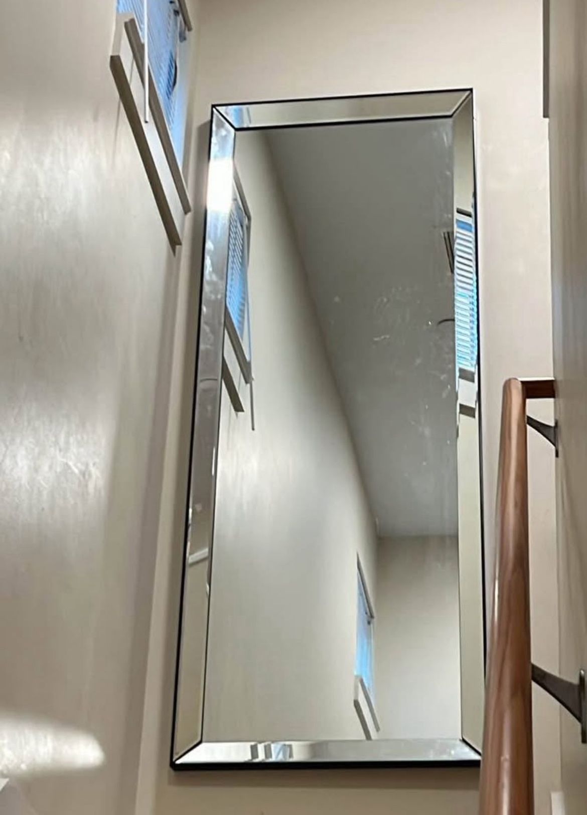 Mirror 