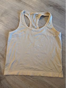 Lululemon Women's Ribbed Racerback Athletic Tank Top, Size 6