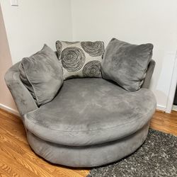 Swivel loveseat 