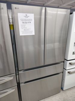 $899 (THIS WEEK ONLY: 50% OFF FRENCH 4 DOOR REFRIGERATORS)