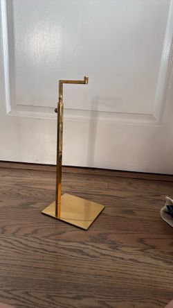Gold Metal Purse Display Stand