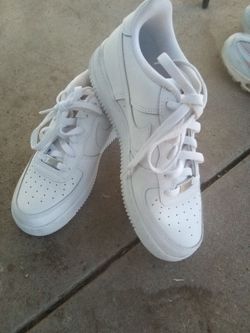 7y all white air forces