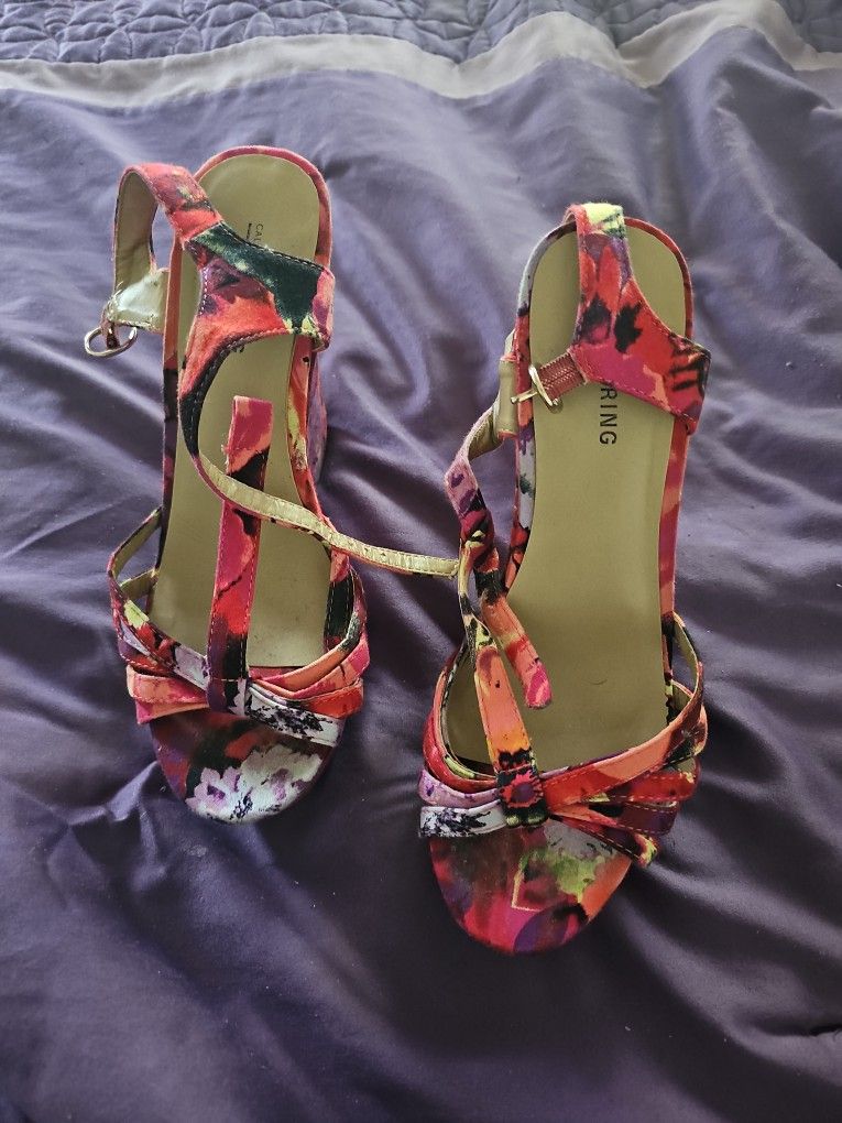 Wedge Shoes Size 6 And A Half