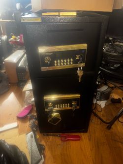 ULTRA-THINCALIBRE Dual Digital Security Safe