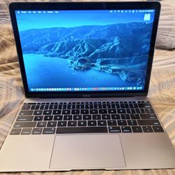 12"Macbook Retina/Reset/Logic Pro X/Autotune/Final Cut Pro X/Charger Included