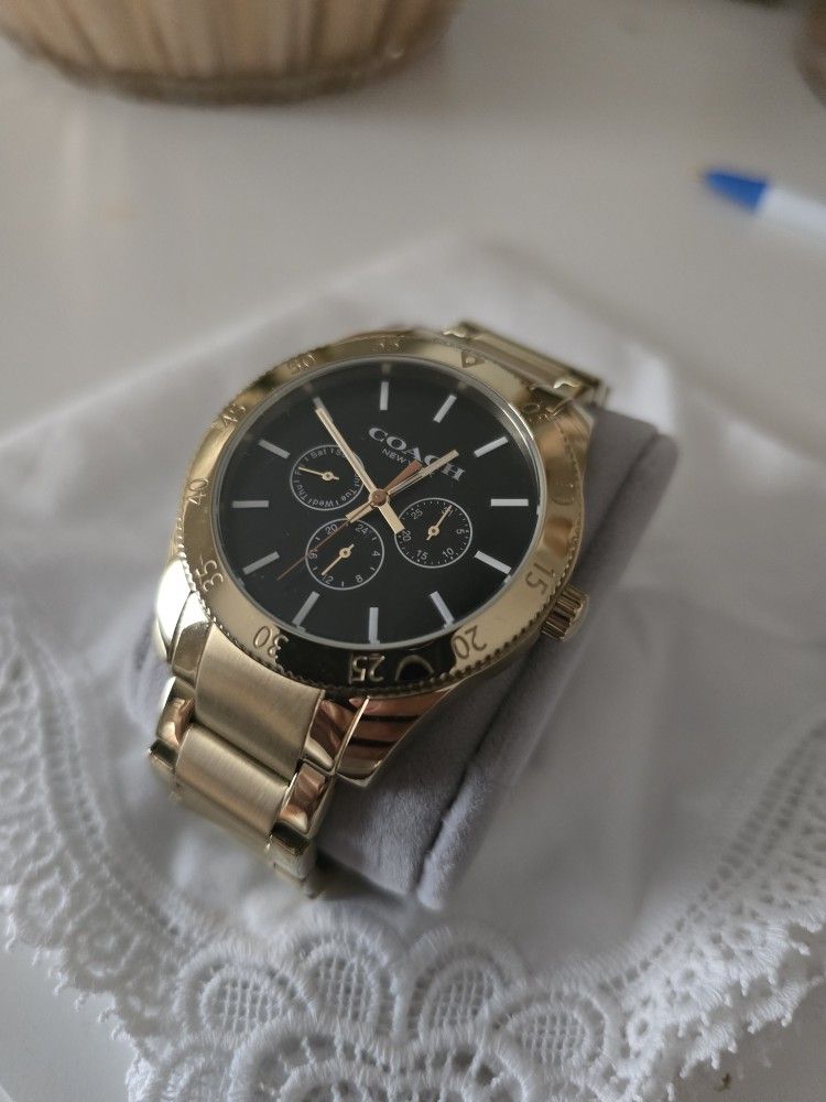 Coach Watch