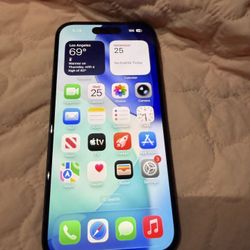 Unlocked iPhone 15 128Gb