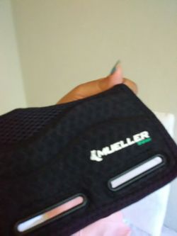 soporte para mano izquierda