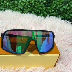 Men’s sutro style glasses