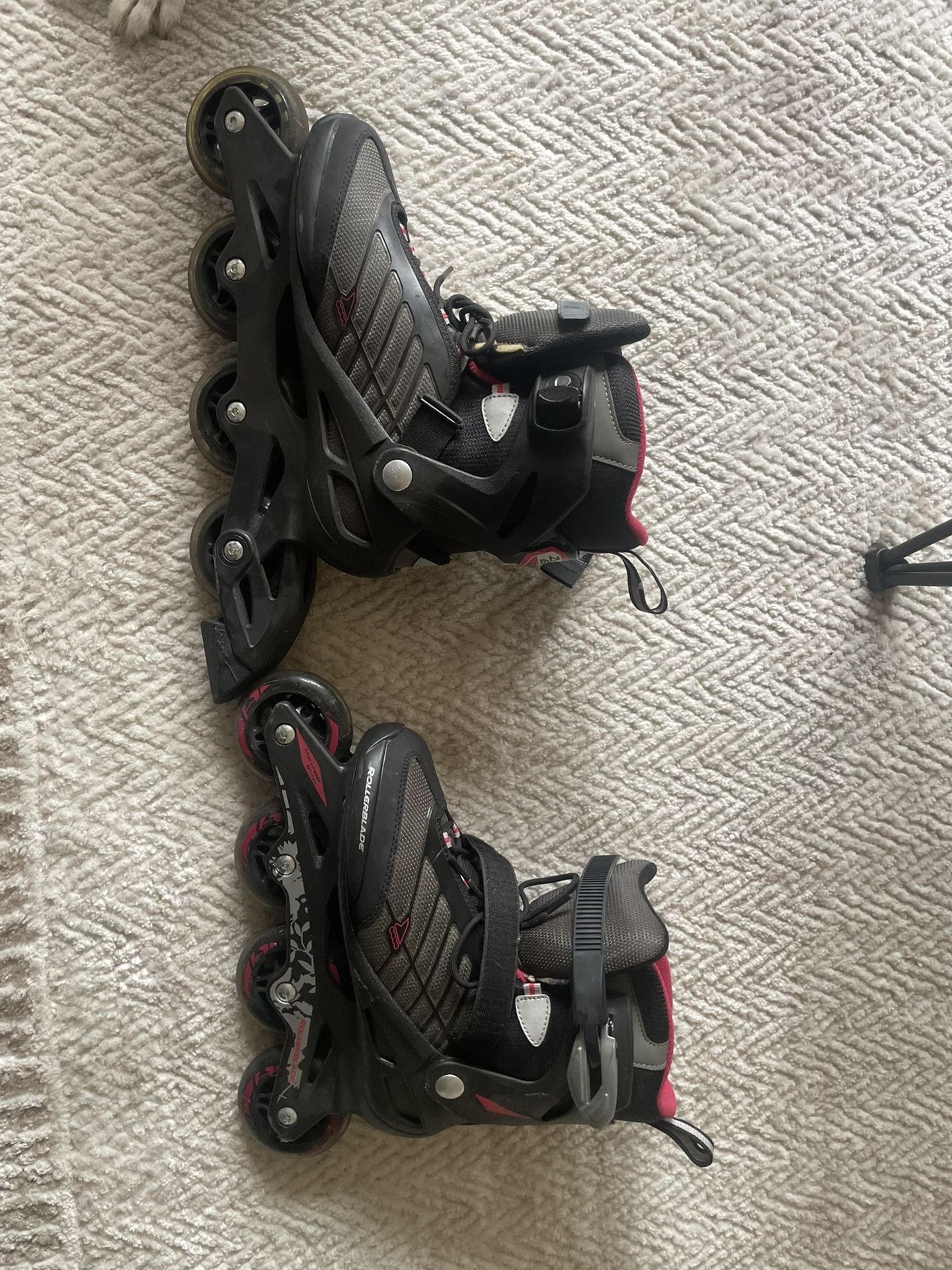 Womens Size 8 Rollerblades