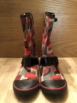Dare to wear/Vintage Aldo rain boots SZ 6-61/2