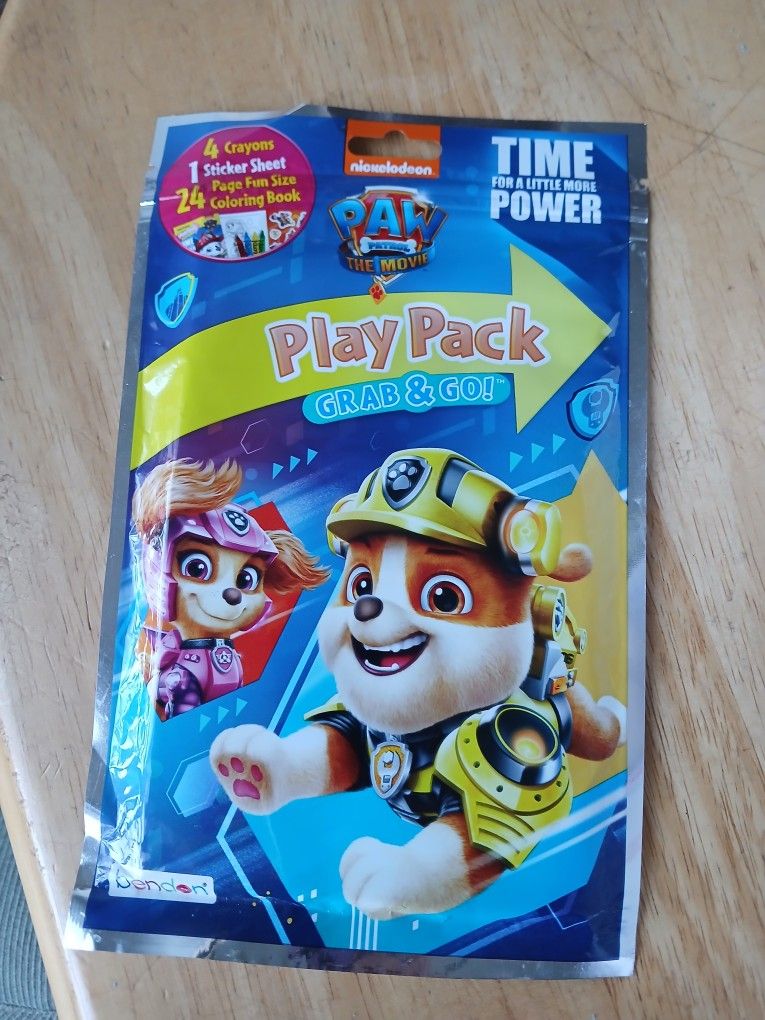 On The Go Magic Color Book And A Play Pack 