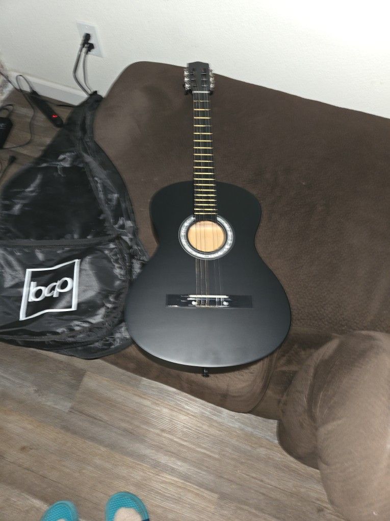 Acoustic Guitar Missing One String With Guitar Carrying Bag