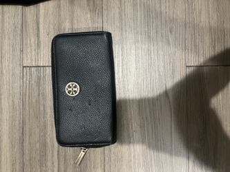Black wallet