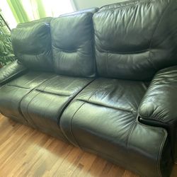 ( Used )Leather Couch Excellent Condition . USB On Both Sides And Electrical Recliner 