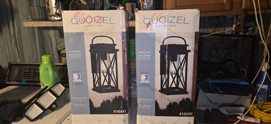 Quoizel Saint Elias 1 -Light 14.25-in H Matte Black Hardwired Outdoor Wall Light