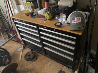 Husky tool box