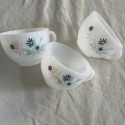Mid-Century Modern Tea Set - Federal Milk Glass - Atomic Flower Leaf Design 