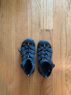 Keen shoes for boys size 3