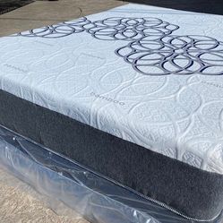 King Bamboo Hybrid Cooling Gel Memory Foam Mattress!!