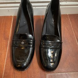 women’s size 8.5 black heel