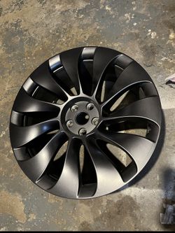 Tesla Model Y Performance Rim Front 