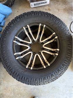 18x9 Rims 8 lug Eagle Alloy