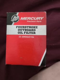 Outboard oil filter