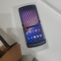 Motorola Razr 2020 Unlocked With Black Dot
