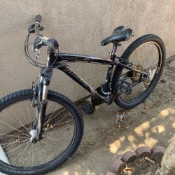 Men’s Specialized Bike