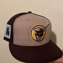 Padres hat