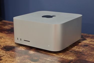 🔥 Powerhouse Performance! Apple Mac Studio M1 Max – Own It Today for Just $5 Down!