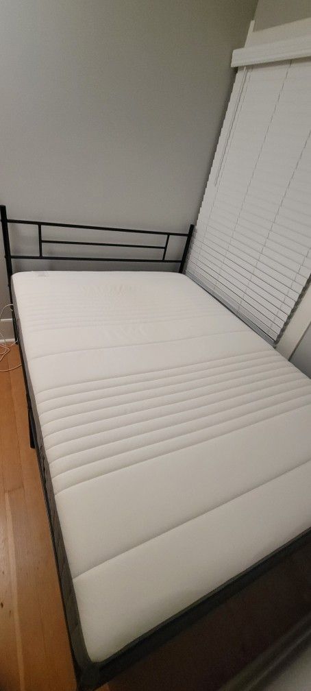 full bed frame and full mattress