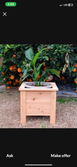 Wooden Cedar  Planter 
