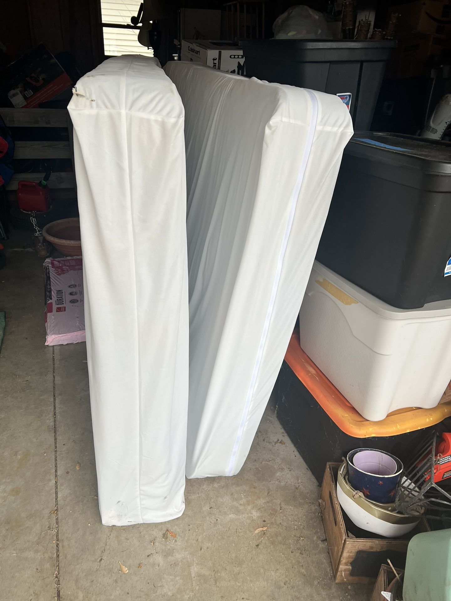 Fully size Sealy Posturepedic mattress with box spring and bed frame