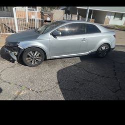 2013 KIA Forte Koup