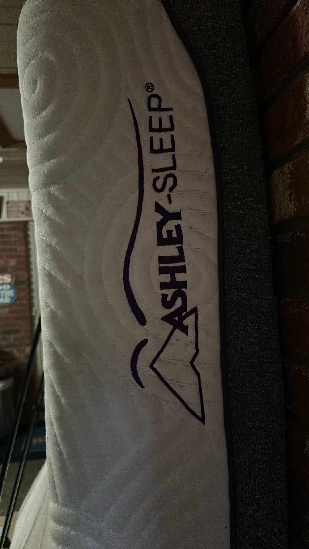 Ashley Sleep King Size