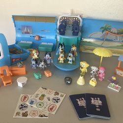 Bluey 3 In 1 Airplane Toy And Figures