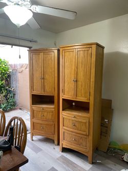 Cabinet wood for two