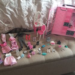 Barbie Doll Closet, Clothes, Shoes, Vanity With Chair 