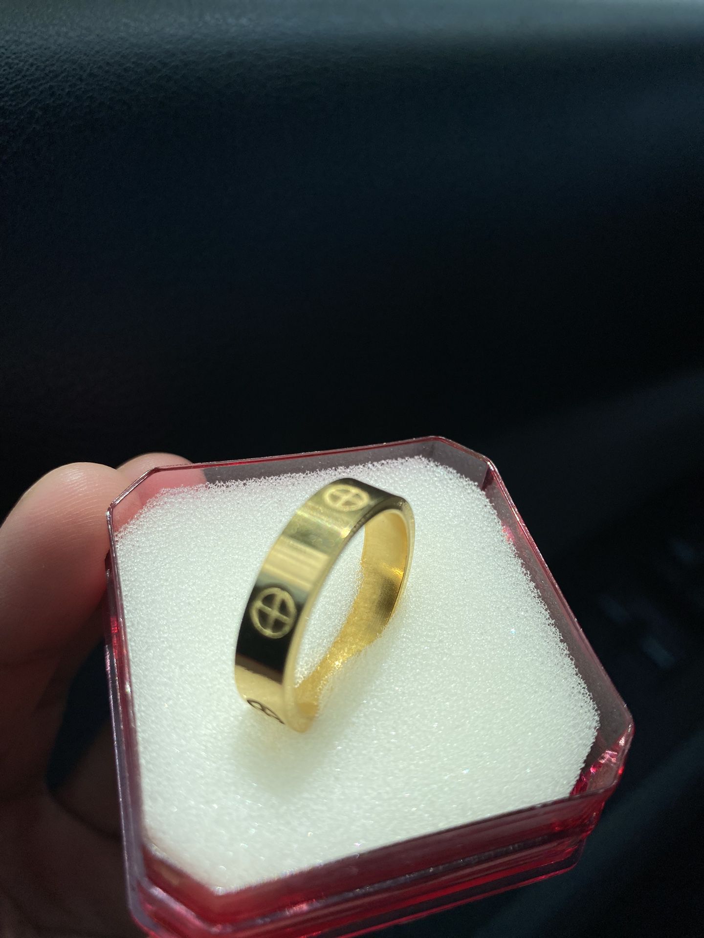 Size 9 Ring Gold Plated 