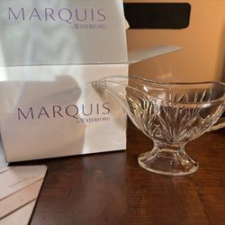 Marquis Gravy Bowl