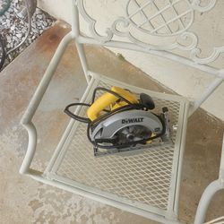 Dewalt Saw