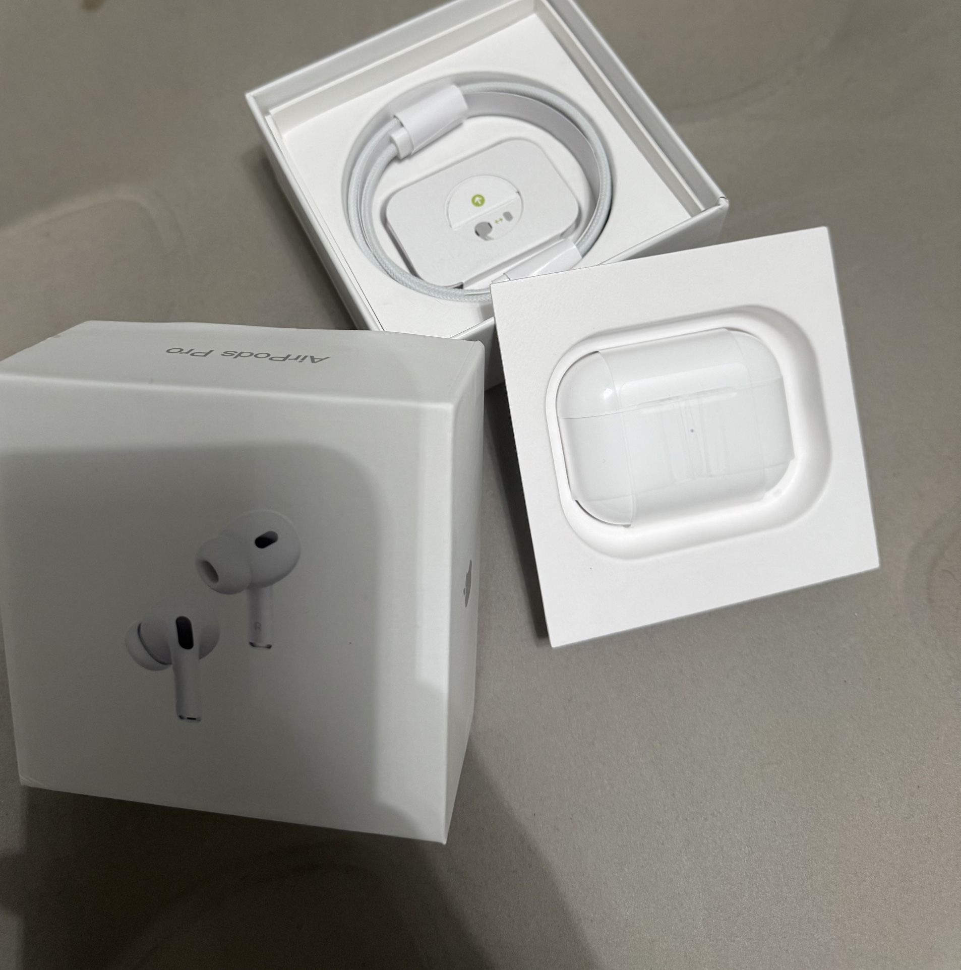 Apple AirPods Pro 2nd Generation With Wireless Charging Case USB-C