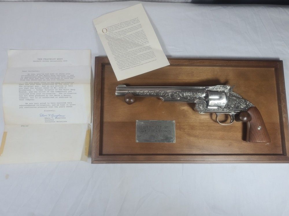 Wyatt Earp Franklin Mint Replica Smith & Wesson .44 Revolver *Not A