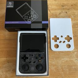 Handheld Gaming Device - Abernic RG353VS Emulator