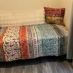 Twin Mattress With Platform Frame